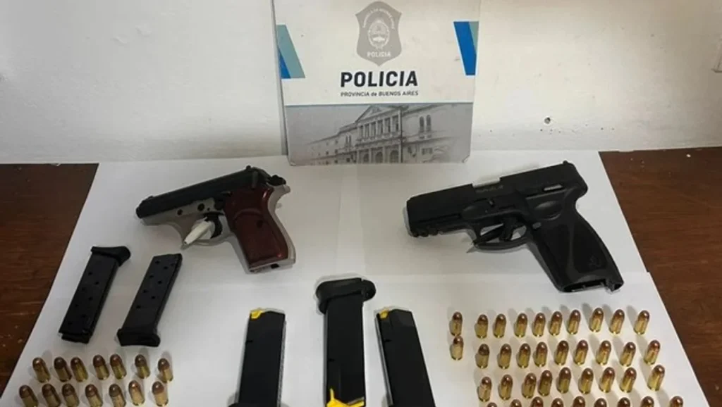 Una nena denunció en su escuela que un hombre tenía cautiva a su mamá y les pegaba a sus hermanos