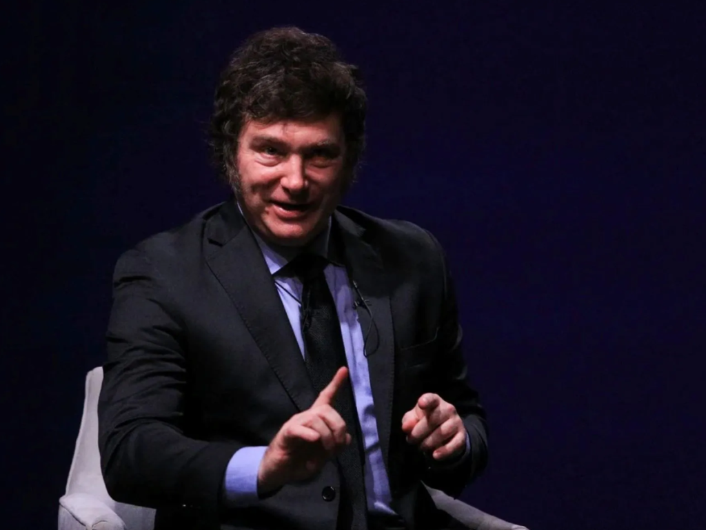 Javier Milei no viajará a la asunción del papa León XIV
