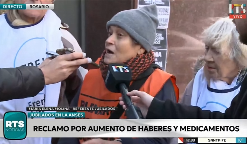 Jubilados se manifestaron en Rosario en reclamo por la moratoria y los medicamentos