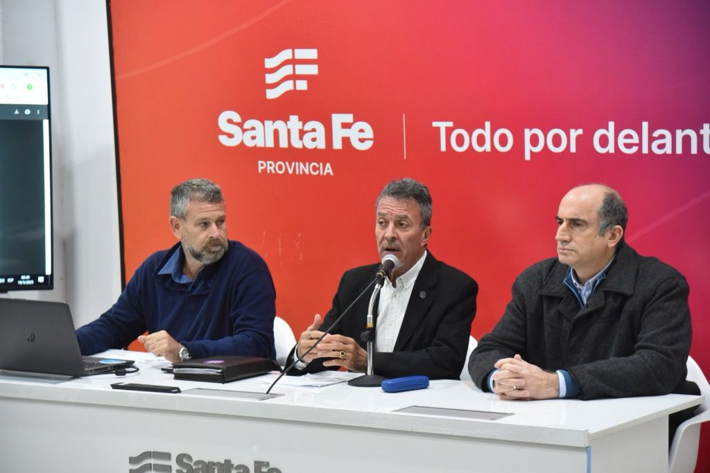 Santa Fe mantiene la renovación presencial de licencias de conducir, con controles médicos