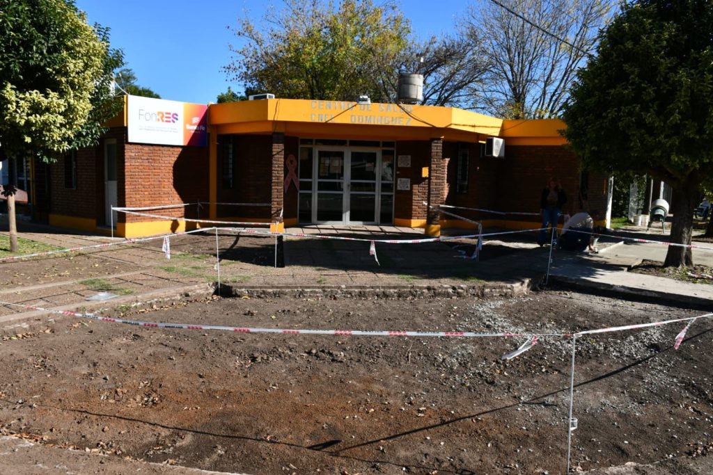 En 100 días, Provincia invirtió 2.000 millones de pesos en reparaciones de centros de salud y hospitales de 225 localidades