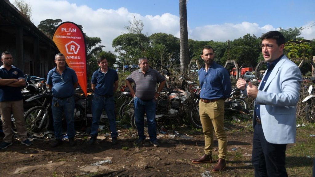 Autos y motos incautadas al delito serán utilizados para la formación en escuelas técnicas y la UTN