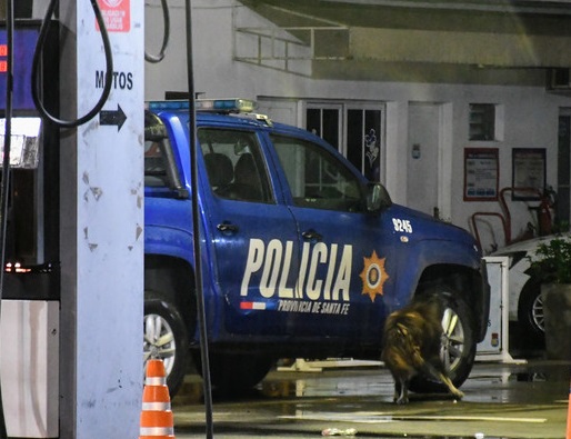 Combustible para los patrulleros: detuvieron a 13 policías y 4 civiles por corrupción