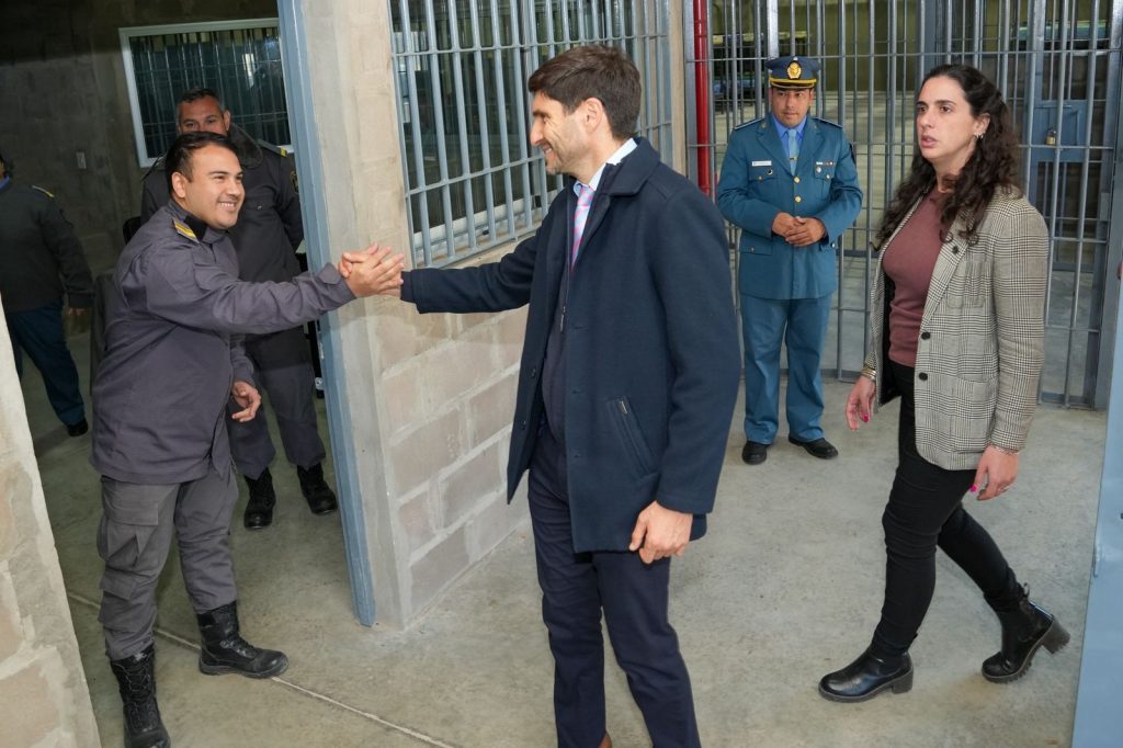 Seguridad carcelaria: Pullaro inauguró pabellones para 200 reclusos en el norte provincial