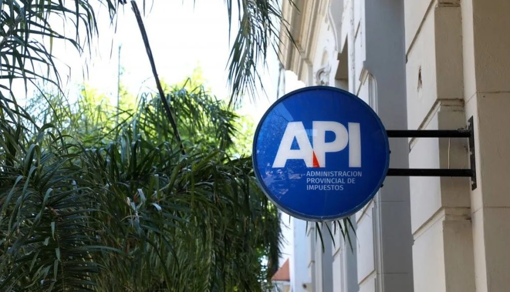 “Mientras Nación cobra el 21 % a las plataformas digitales, Santa Fe les cobrará apenas el 3 %”