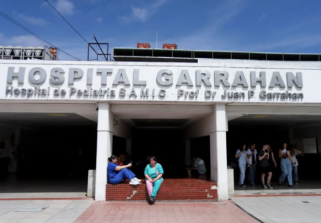 “El Gobierno debería recortar en otras áreas, pero no salud y educación”, dijo una médica del Garrahan