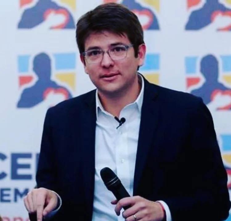 Se agrava el estado de salud del senador colombiano Miguel Uribe Turbay tras una cirugía de emergencia