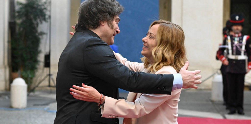 Milei llegó a Roma para firmar acuerdos de energía, reunirse con Meloni y conocer al papa León XIV