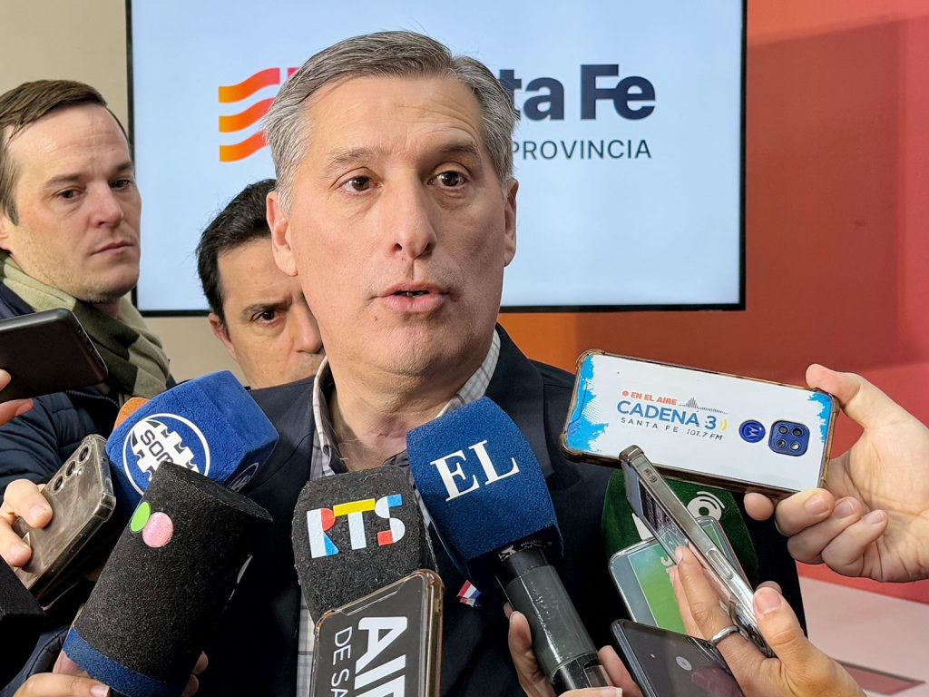 Olivares sobre la autorización para créditos: “Es un fuerte respaldo a un gobierno en función de la credibilidad, porque lo que dice, lo hace”