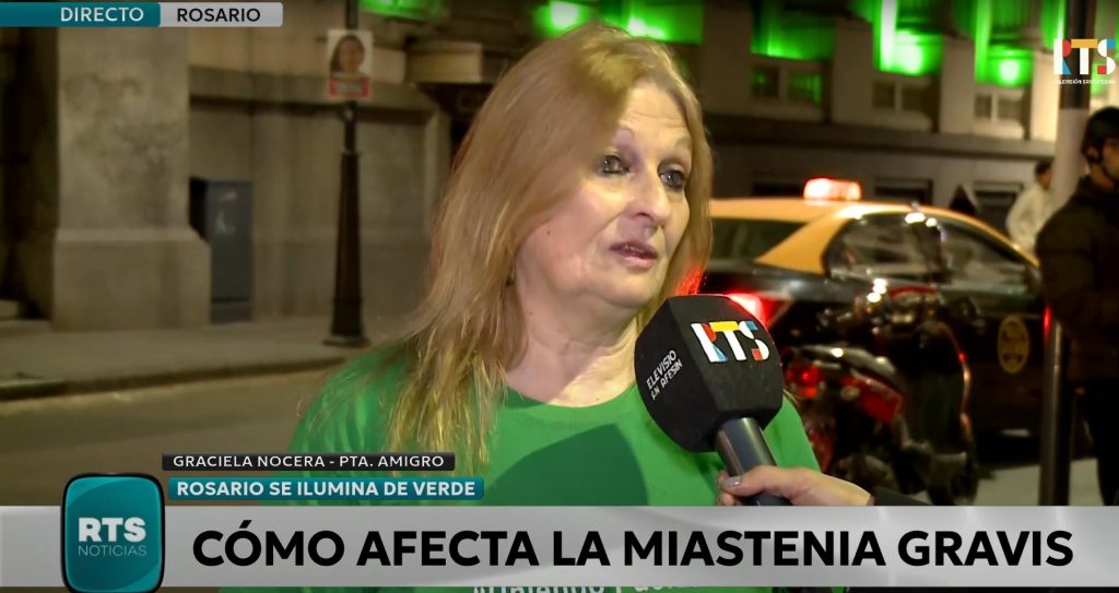 Edificios de Rosario se iluminaron de verde por el Día de la Miastenia Gravis