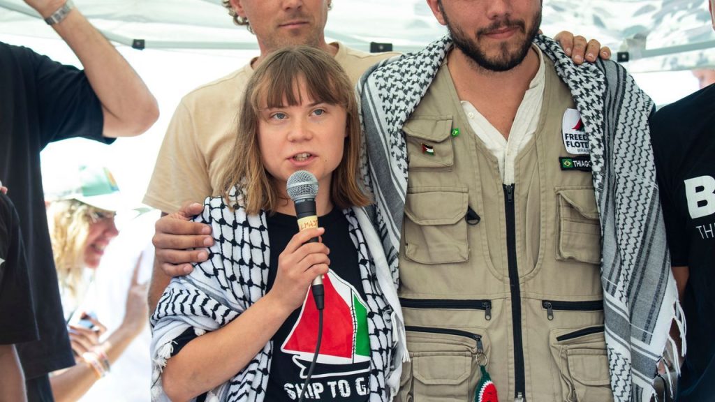 Greta Thunberg viaja en flotilla rumbo a Gaza y un senador de EE.UU. lanza una frase que generó polémica