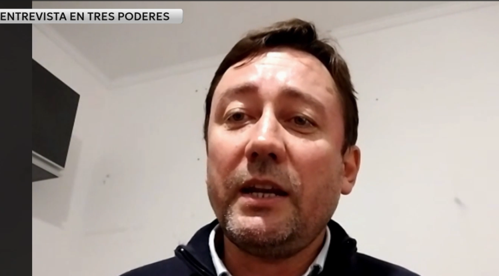 Esteban Motta propuso limitar las reelecciones en Santa Fe