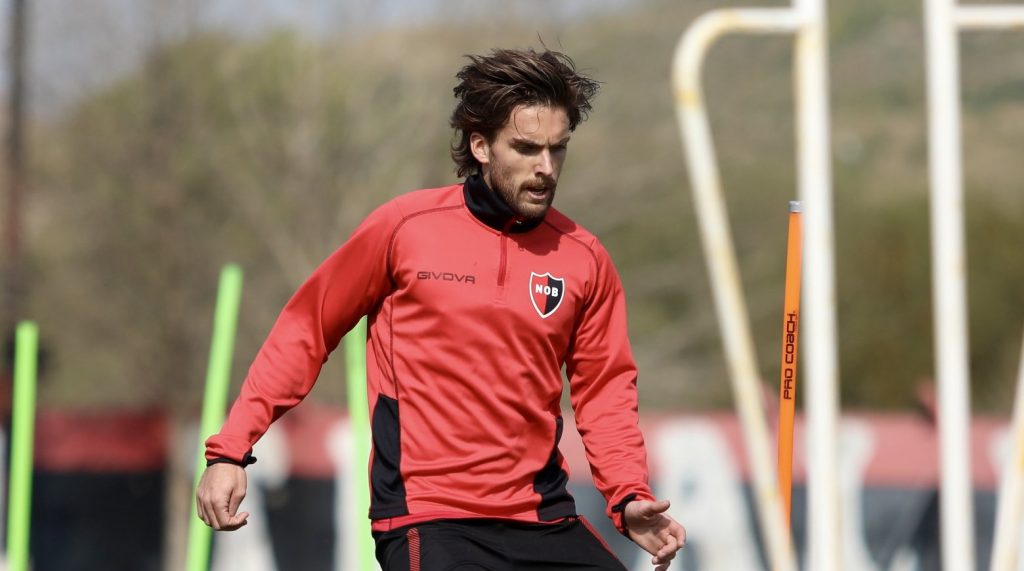 Newell’s fue inhibido por la FIFA y no podrá incorporar en los próximos tres mercados de pases