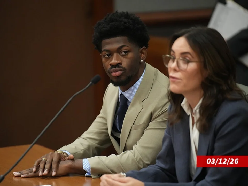 Desestiman el caso de agresión de Lil Nas X si cumple con un programa de salud mental