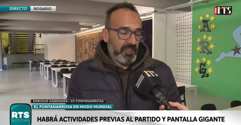 El Cultural Fontanarrosa vuelve a vivir el Mundial: intercambio de figuritas, penales y pantalla gigante para alentar a la Selección