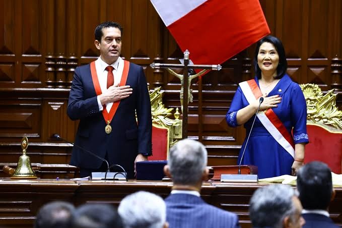 Juró Keiko Fujimori: “Iremos tras las mafias que financian el sicariato, el narcotráfico y la minería ilegal”