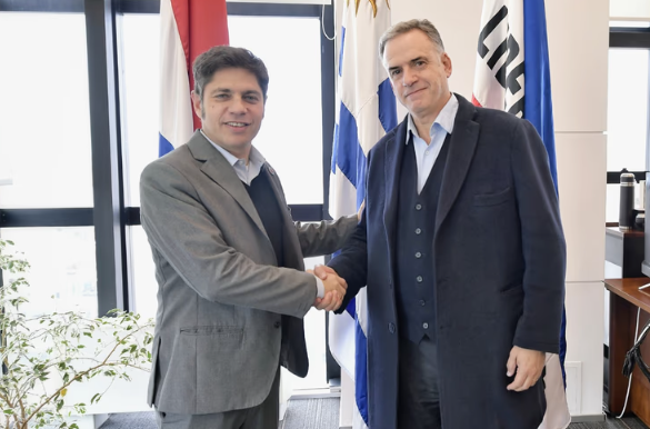 Kicillof cerró acuerdos de cooperación en Uruguay y criticó a Milei: “Viene desfinanciando la investigación”