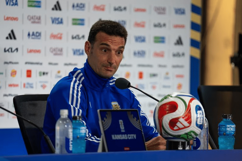 Scaloni confirmó que tiene el equipo en mente y habló sobre su continuidad en la selección