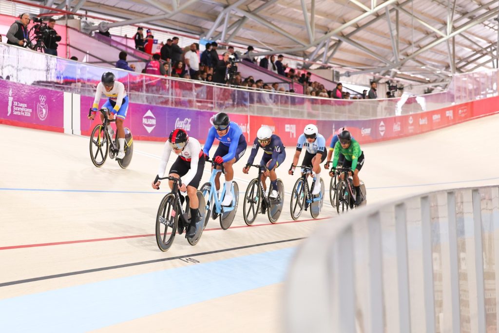 Leangel Linarez: el campeón que conquistó al «Invencible Velódromo» a fuerza de estrategia y sacrificio