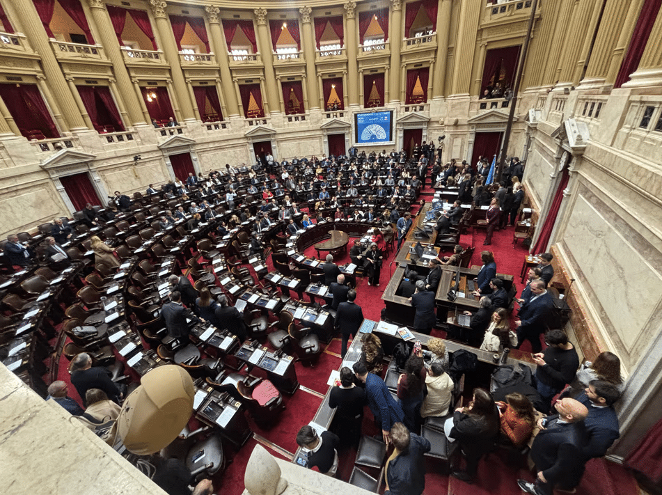 Diputados: el peronismo y aliados solicitan sesión para discutir tierras, discapacidad y deuda familiar